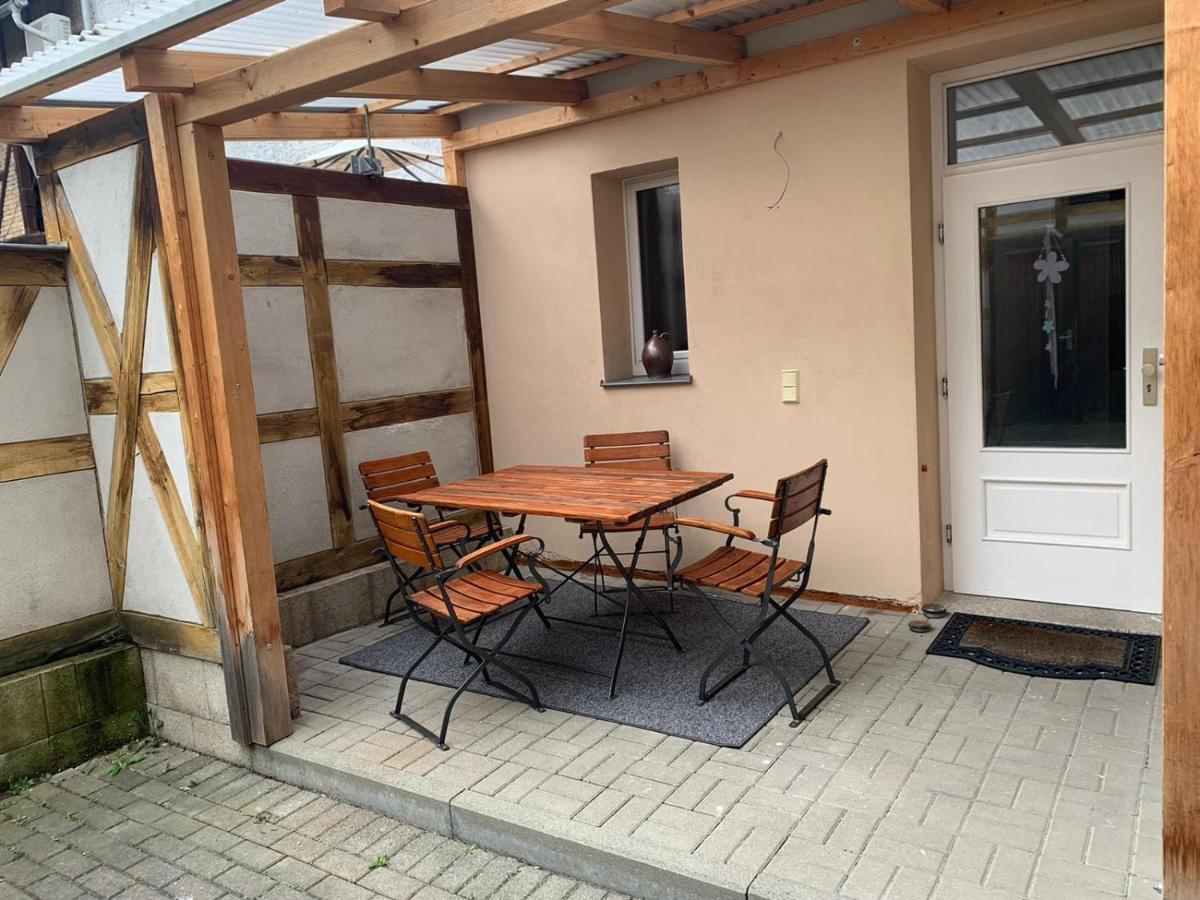 Apartment Delux Kunstgalerie Und Ilmradweg *